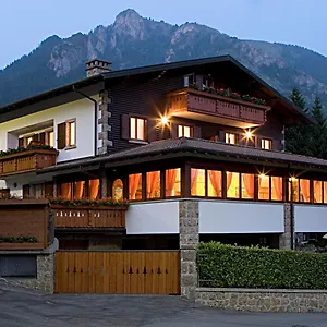 Max Meublè Hotel Castione della Presolana