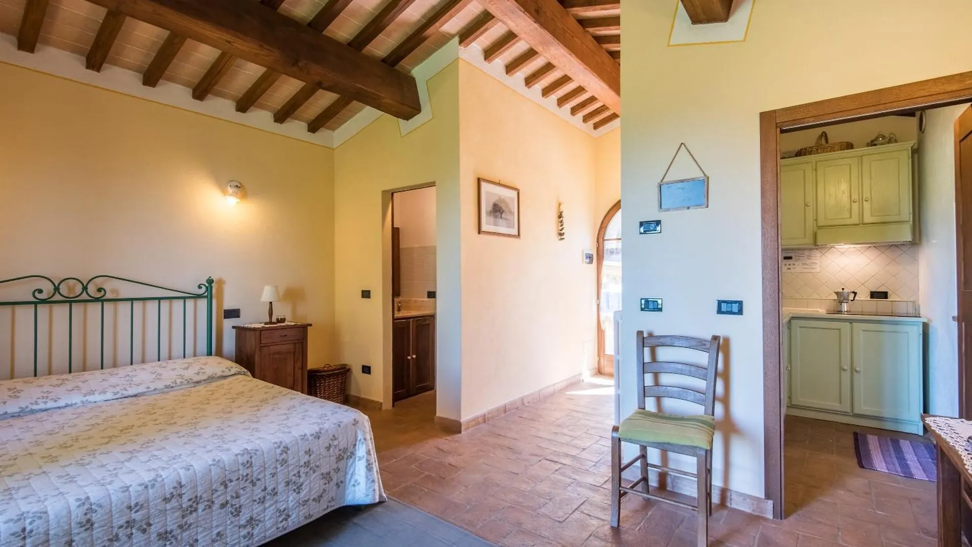 Ginepro Apartment Podere Giardino Montalcino 0*,  Italia